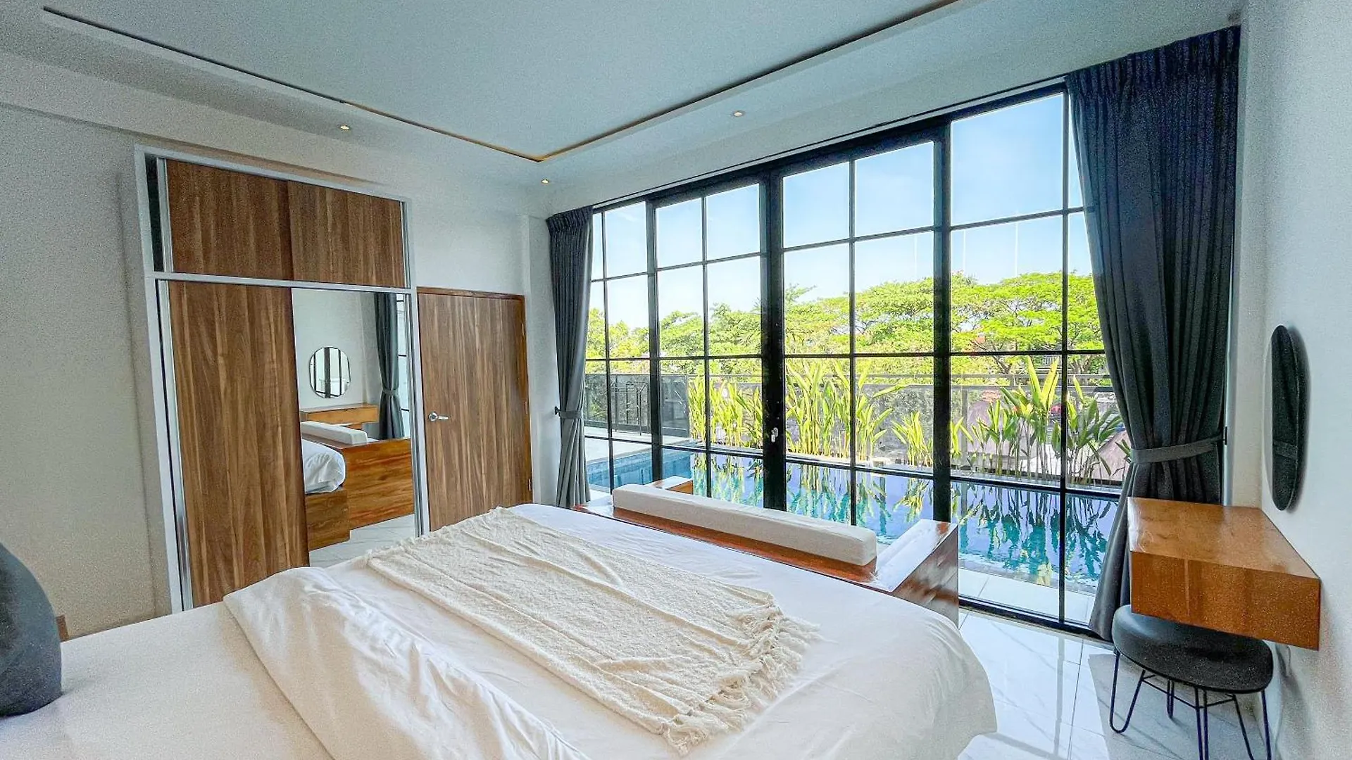 Villa Seminyak Loft 360 3 Bedroom Indonesia